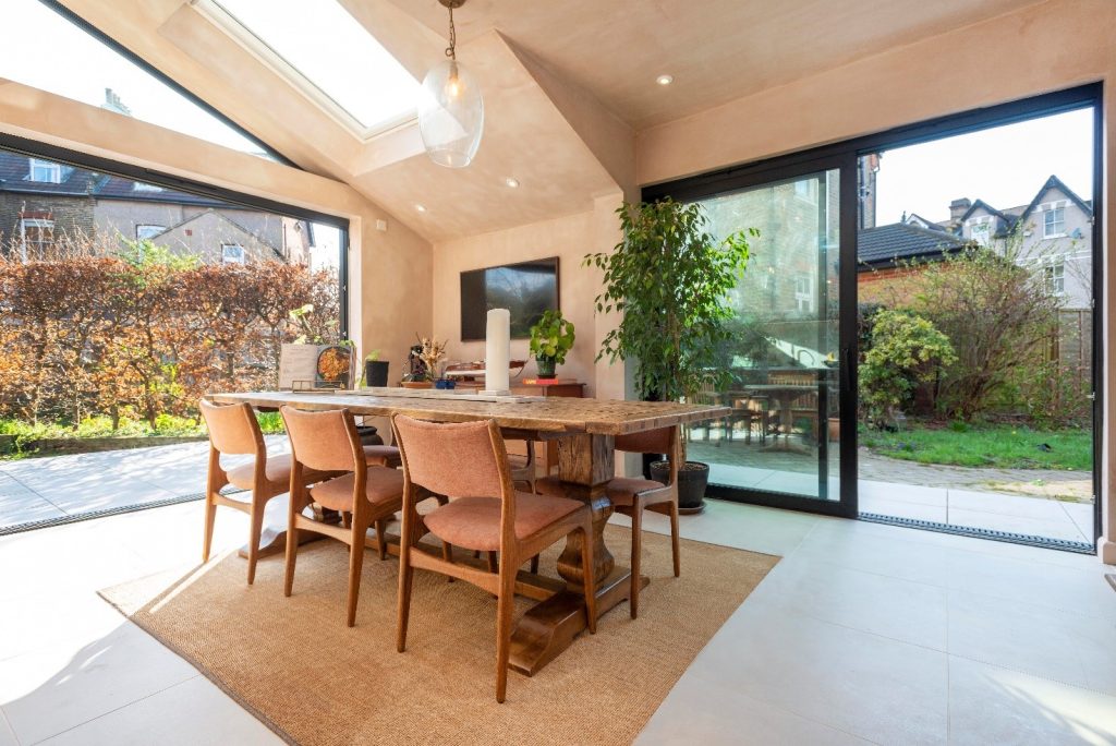 indoor-outdoor layout kitchen