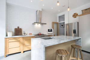 layered kitchen lighting