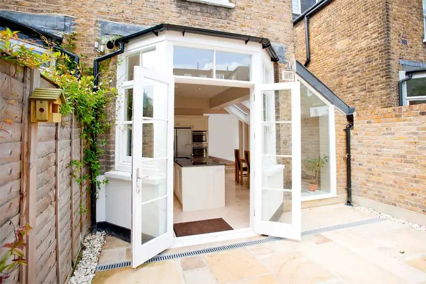 Completed Build Team side return kitchen extension to a terraced house in Chiswick (Hounslow, W4)