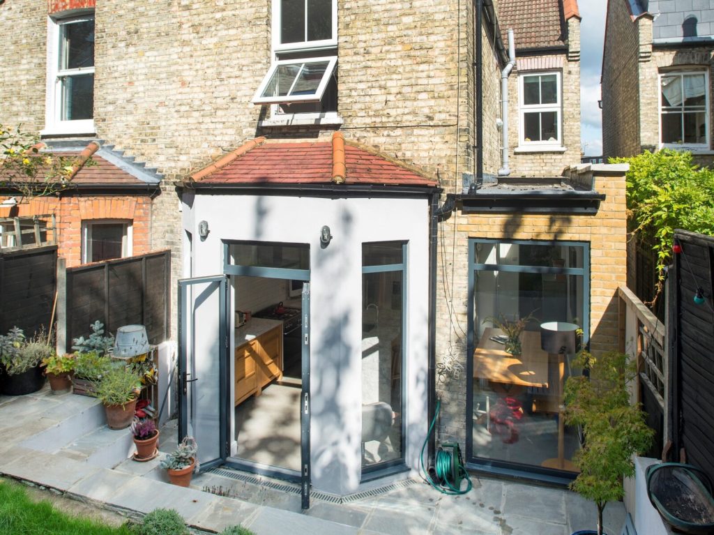 Retain but modernise features to incorporate the old and new in your design.