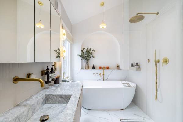 spa-like bathrooms
