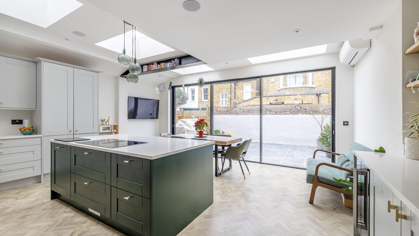 heber-road-side-return-extension-kitchen-se22-hero