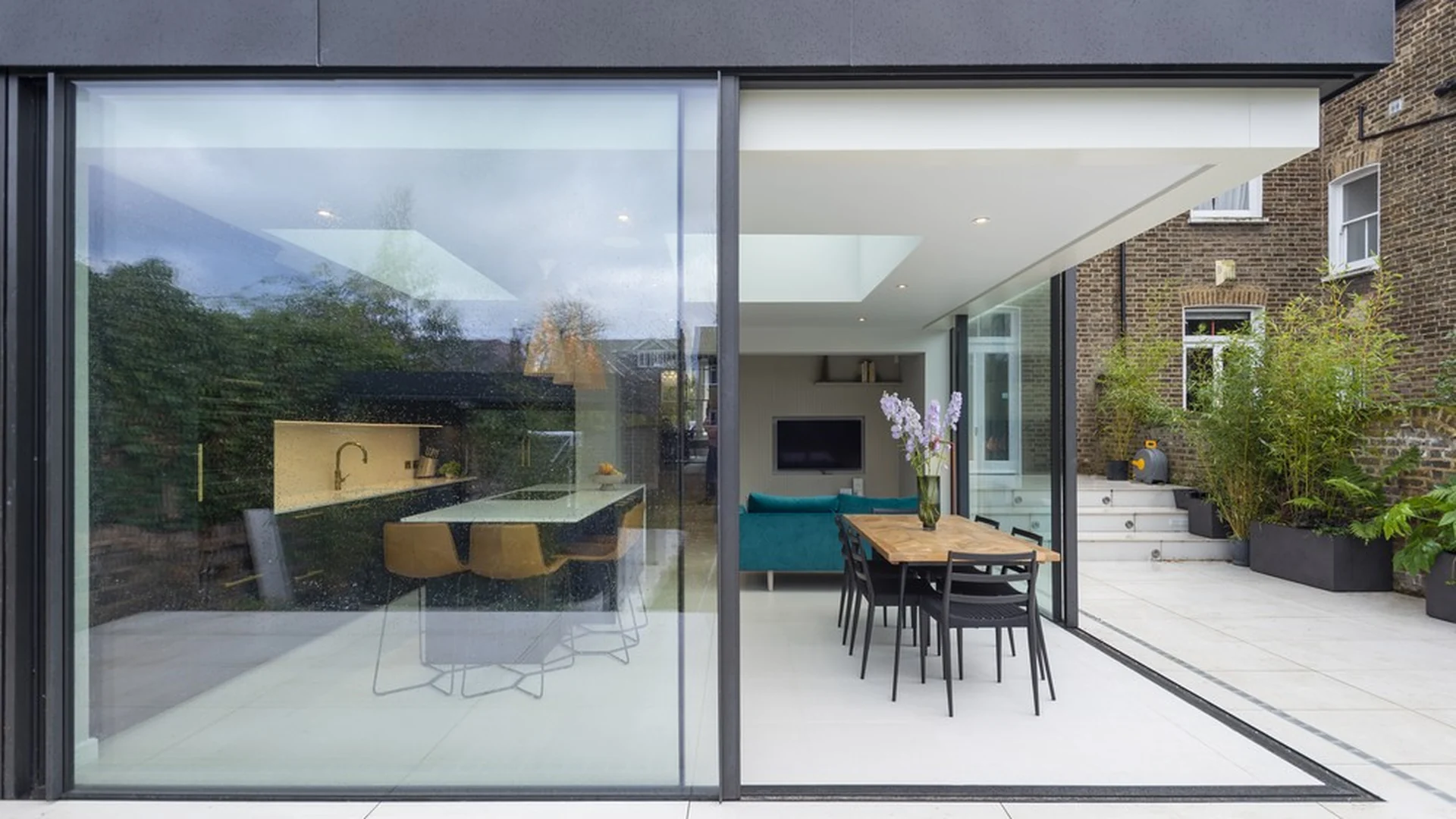 Frameless glass extension at Therapia Road, East Dulwich SE22