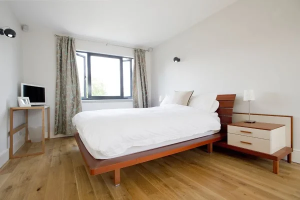 Loft Conversion in Southwark, SE22, by Build Team (photo 3)