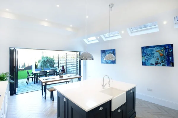 Side Return Extension in Barnet, N10, by Build Team (photo 4)
