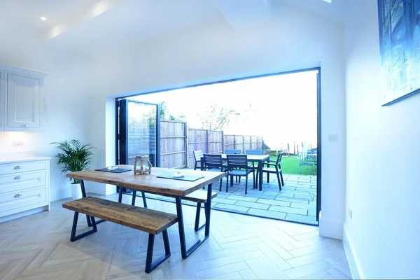 Side Return Extension in Barnet, N10, by Build Team (photo 6)