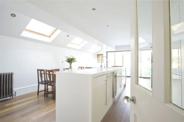 Side Return Extension in Brent, Kilburn, by Build Team (photo 2)