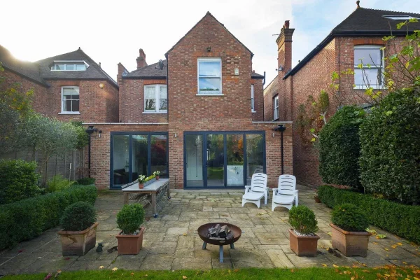 Side Return Extension in Brent NW24SE, NW2, by Build Team (photo 10)