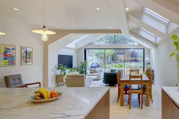 Side Return Extension in Brent NW10, Wrentham Avenue, by Build Team (photo 24)
