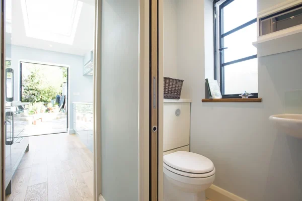 Side Return Extension in Greenwich, SE3, by Build Team (photo 15)