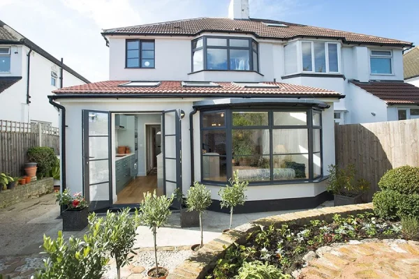 Side Return Extension in Greenwich, SE3, by Build Team (photo 20)