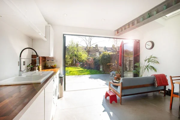 Side Return Extension in Hackney, E9, by Build Team (photo 5)