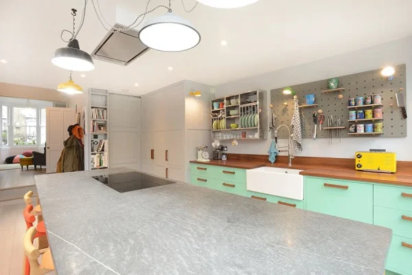 Side Return Extension in Hackney, N16, by Build Team (photo 7)