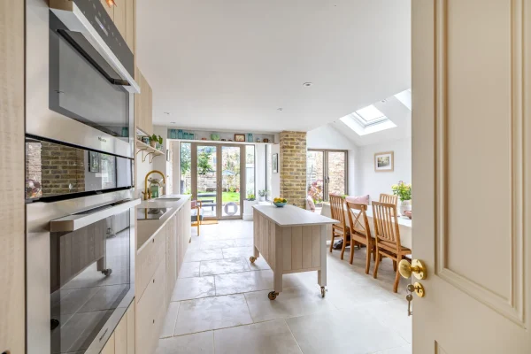 Side Return Extension in Hackney N169NA, N16, by Build Team (photo 2)
