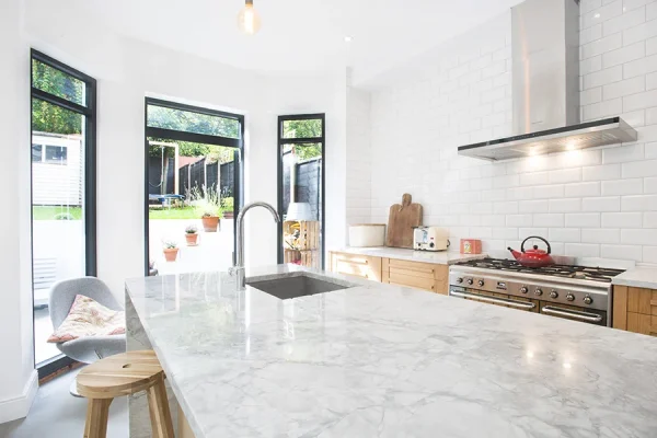 Side Return Extension in Haringey, N22, by Build Team (photo 7)