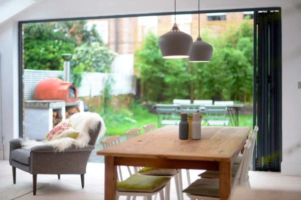 Side Return Extension in Haringey, N4, by Build Team (photo 9)