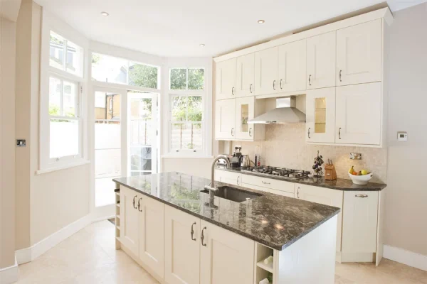 Side Return Extension in Hounslow, W4, by Build Team (photo 4)