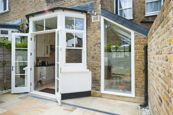 Side Return Extension in Hounslow, W4, by Build Team (photo 9)