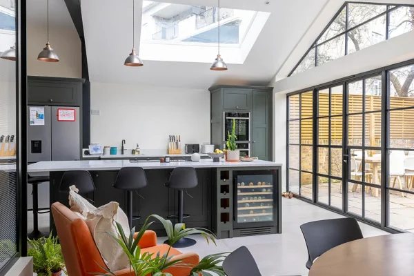 Side Return Extension in Lambeth SW2, Bonham Road, by Build Team (photo 2)