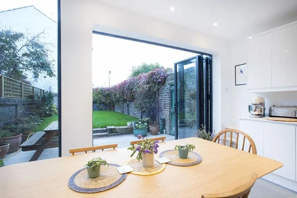 Side Return Extension in Lambeth, SE5, by Build Team (photo 7)