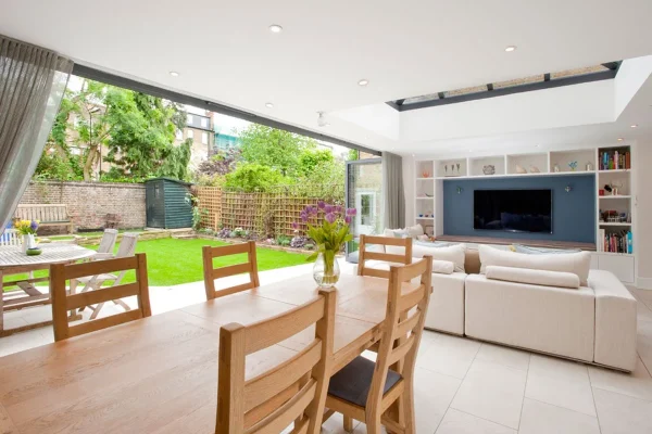 Side Return Extension in Lambeth, SW4, by Build Team