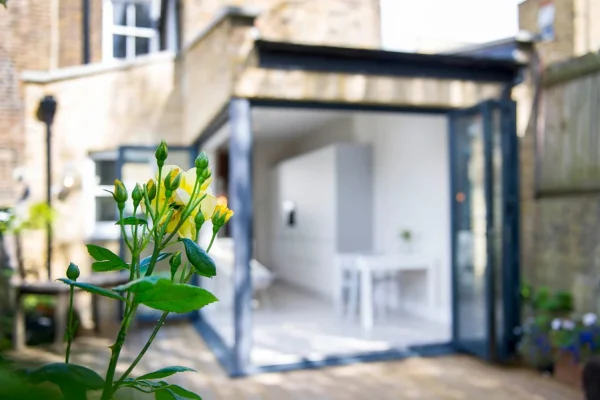 Side Return Extension in Lambeth, SW8, by Build Team (photo 16)