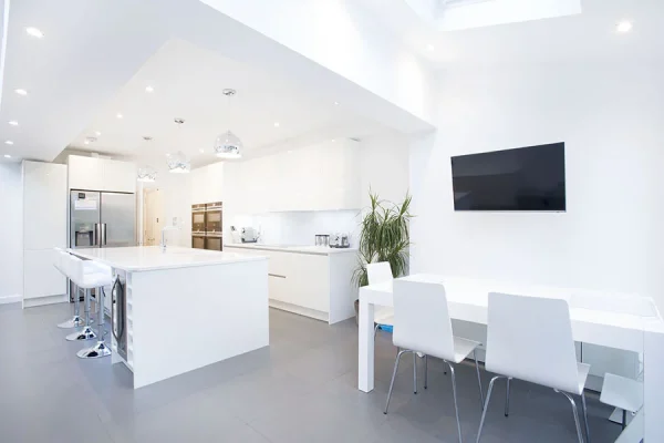 Side Return Extension in Lewisham, SE12, by Build Team (photo 8)