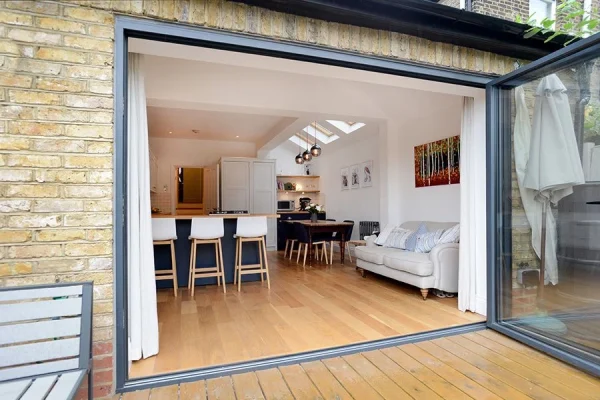 Side Return Extension in Lewisham, SE13, by Build Team (photo 13)