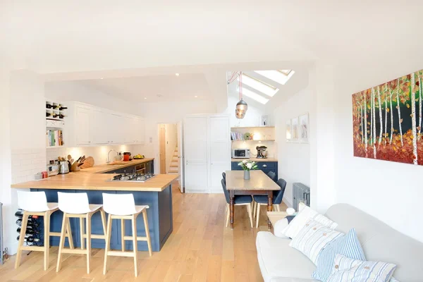 Side Return Extension in Lewisham, SE13, by Build Team (photo 3)