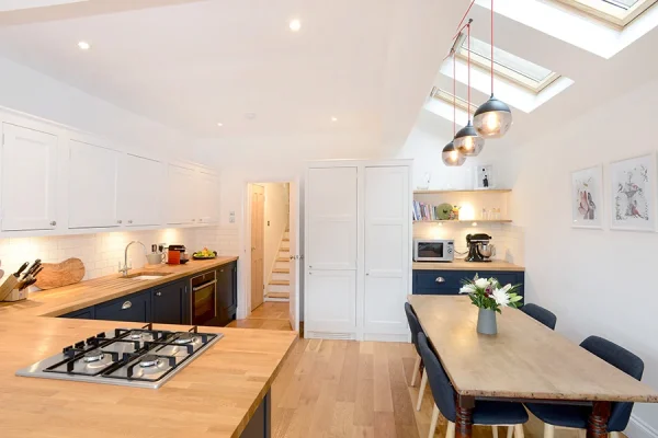 Side Return Extension in Lewisham, SE13, by Build Team (photo 9)