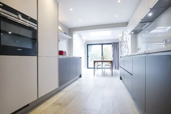 Side Return Extension in Lewisham, SE14, by Build Team (photo 2)
