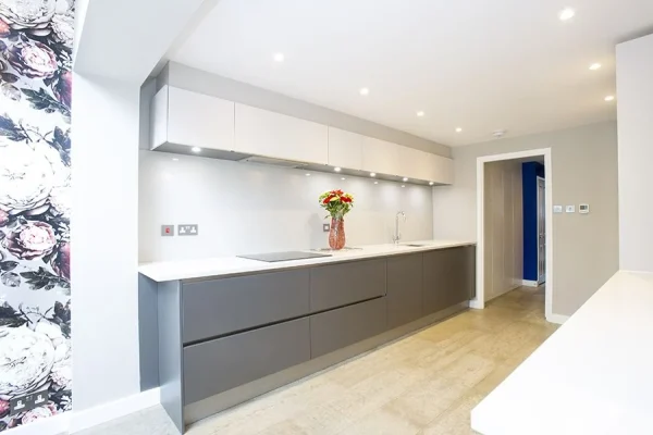 Side Return Extension in Lewisham, SE14, by Build Team (photo 9)