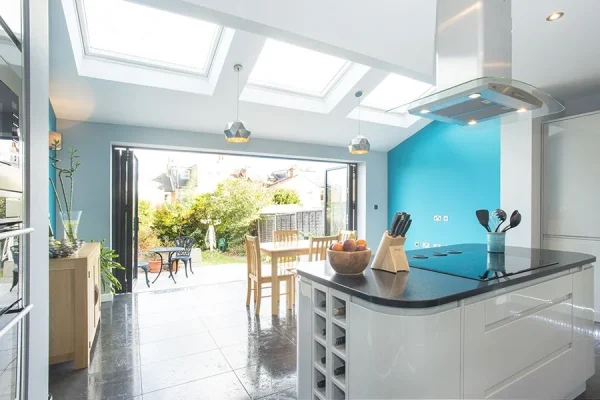 Side Return Extension in Lewisham, SE4, by Build Team (photo 3)