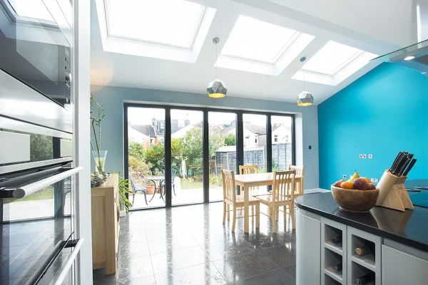 Side Return Extension in Lewisham, SE4, by Build Team (photo 5)