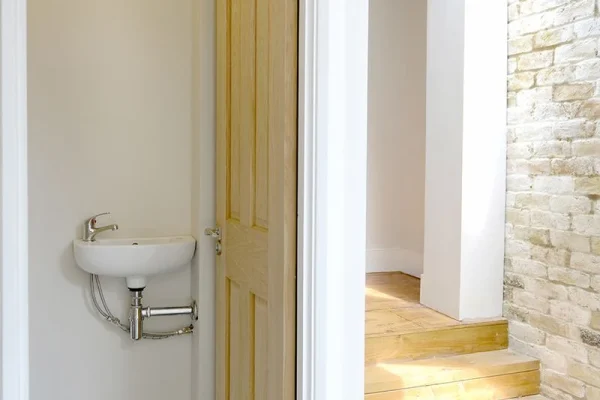 Side Return Extension in Southwark, SE5, by Build Team (photo 15)