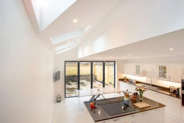 Side Return Extension in Wandsworth, SW12, by Build Team
