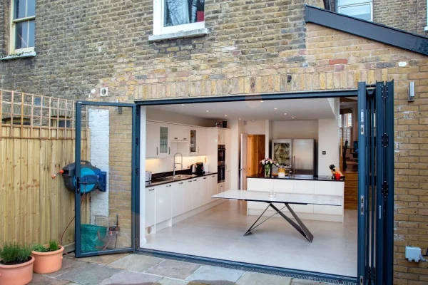 Side Return Extension in Wandsworth, SW12, by Build Team (photo 15)