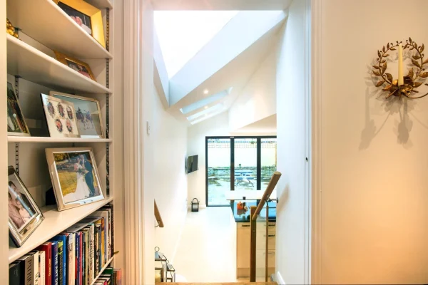 Side Return Extension in Wandsworth, SW12, by Build Team (photo 2)