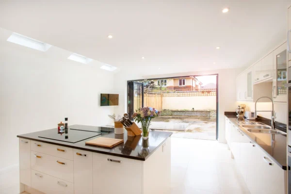 Side Return Extension in Wandsworth, SW12, by Build Team (photo 4)