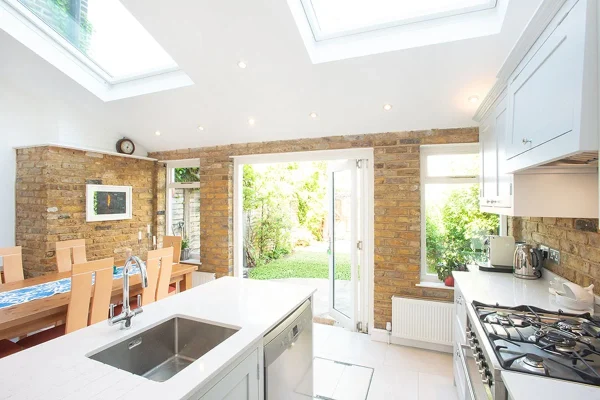 Side Return Extension in Wandsworth, SW17, by Build Team (photo 2)